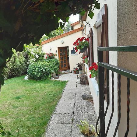 Les Alouettes B&B Hardecourt-aux-Bois Exterior foto